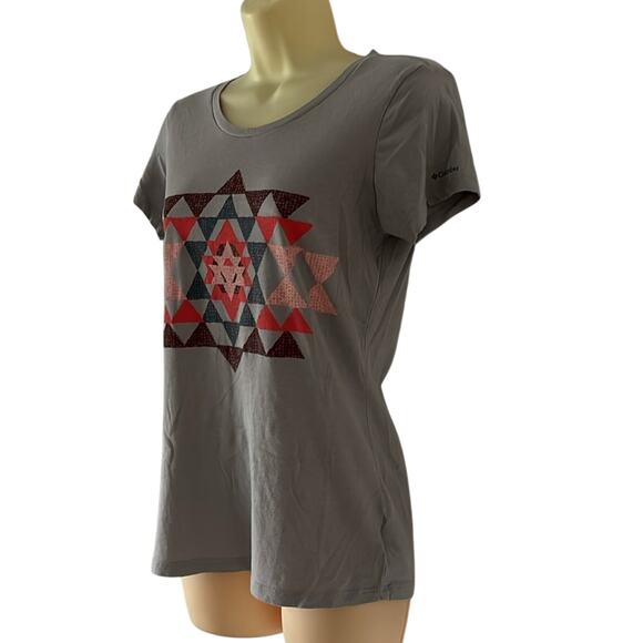 Columbia Geometric Quilt Pattern Gray T-Shirt Woman Size Small - Picture 2 of 8